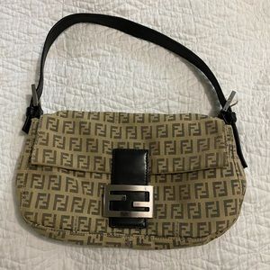 Fendi vintage shoulder bag